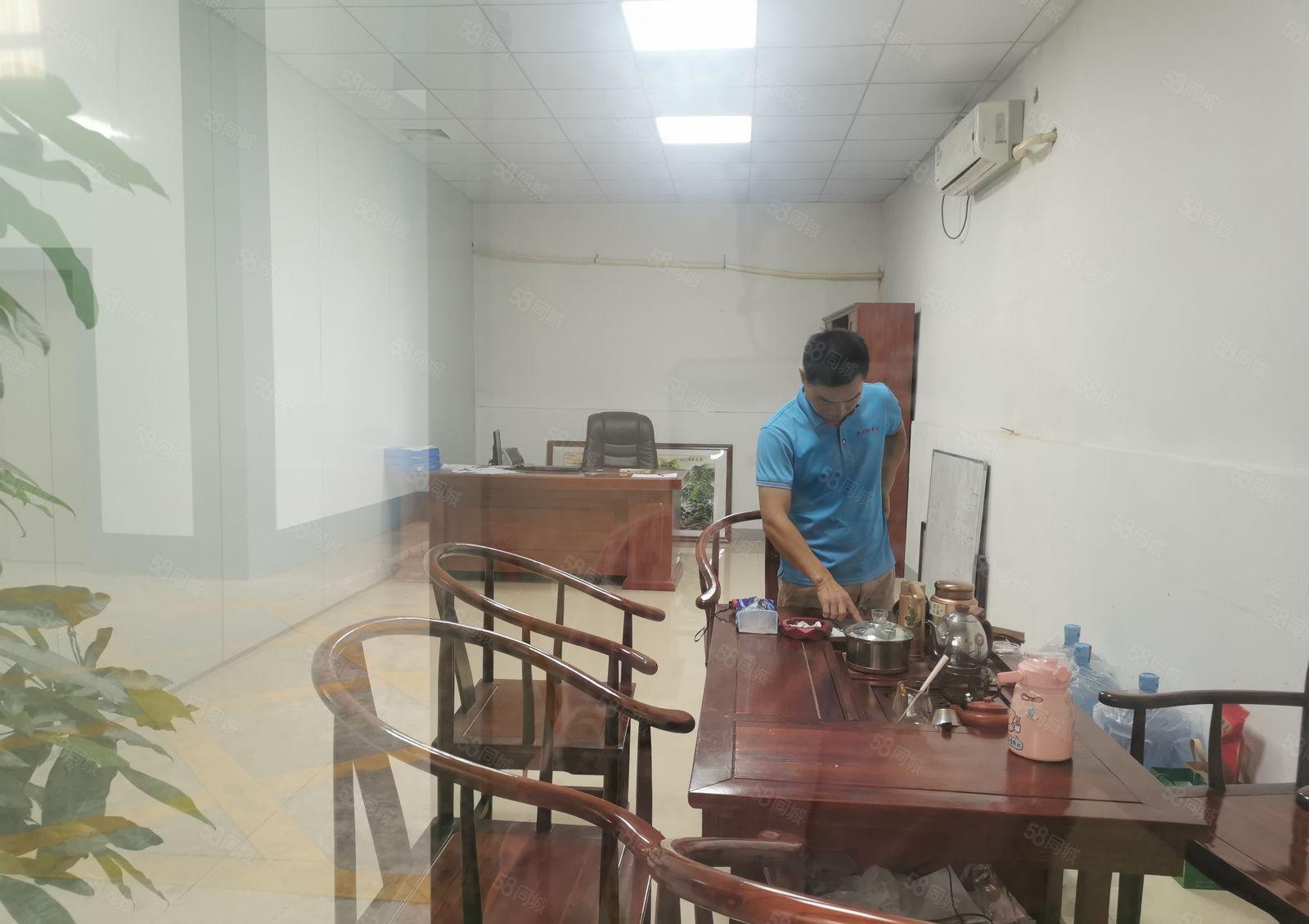 实业客户转让1750平分租1200平都可以 全新装修 高7米