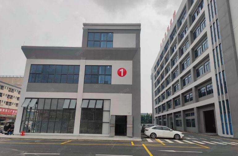 常平原房东工业园区独院厂房出租！一楼厂房高度7米高！可分租