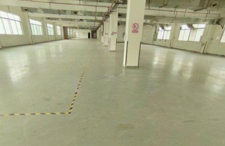 常平原房东独院厂房1万平精装办公室空地5千平带航车牛角