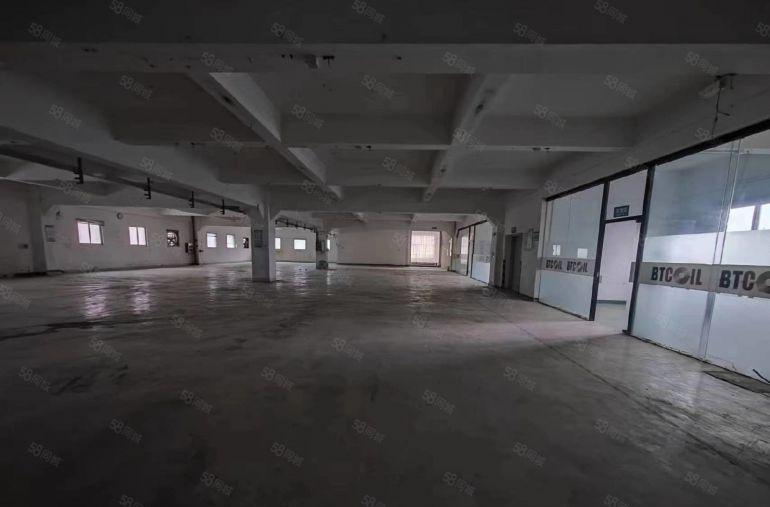 常平白石岗花园式大平层标准厂房分租楼上一整层3000平方低价