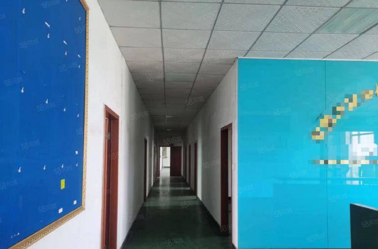 常平上坑实业客老板小独院低价厂房分租楼上一层1000平易招工