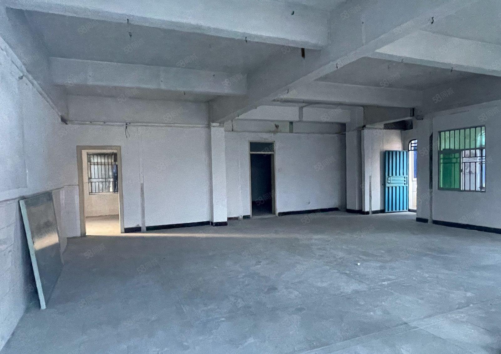 常平镇金美村楼上厂房招租