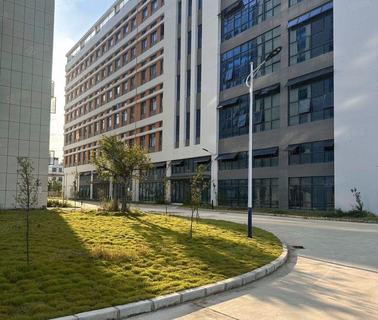 常平全新厂房可以分租，价格美丽！