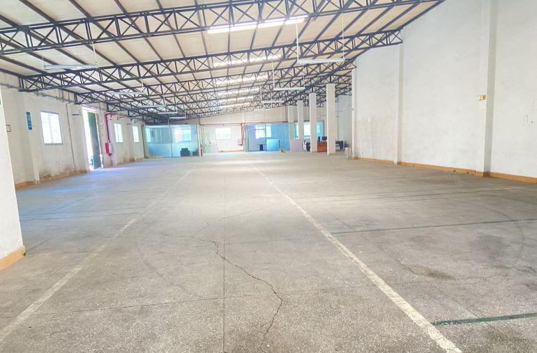 出租常平土塘2000平单一层空地超大适合物流五金模具机械设等