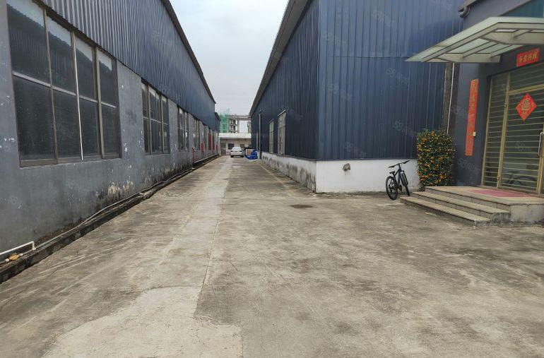 常平原房东厂房自租单一层1200平精装办公室滴水8米带地坪漆