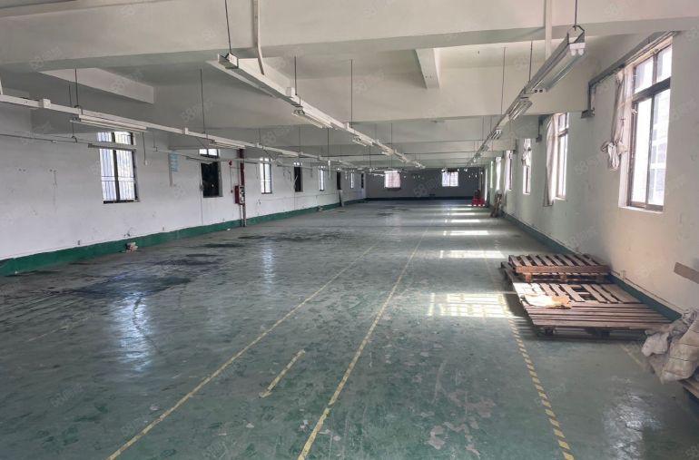 常平原房东独院5000平，厂房3600平，宿舍1300平