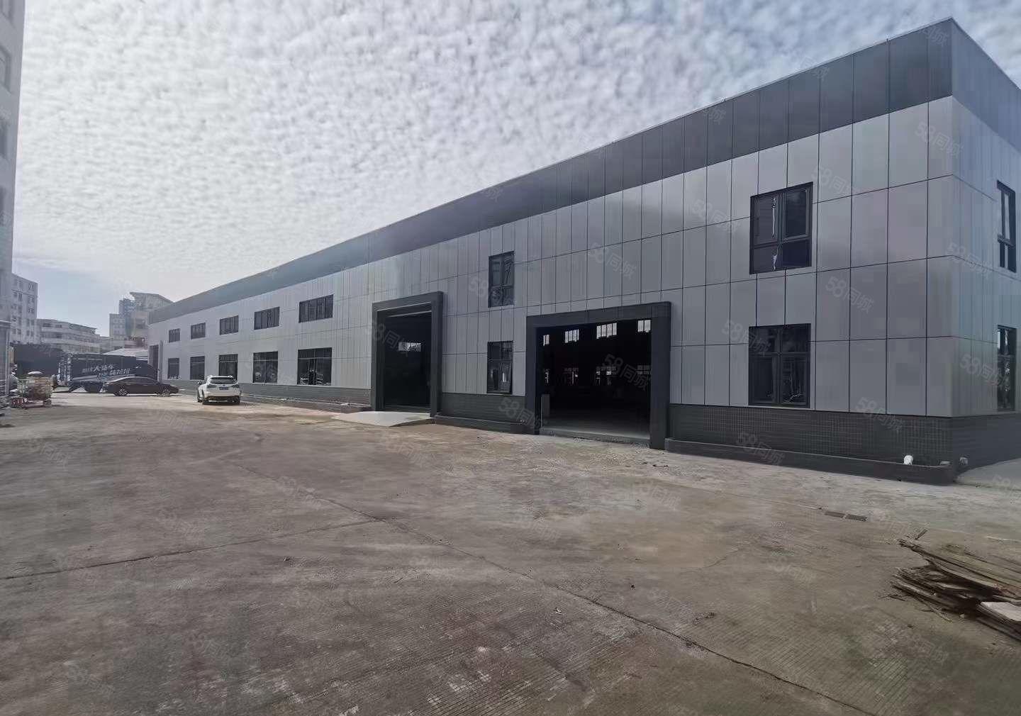 常平镇新建钢结构厂房3500平用电不限办公楼800平滴水八米