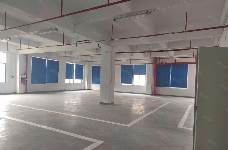 常平镇原房东标准二楼800平方厂房出租，价格便宜，形象超好