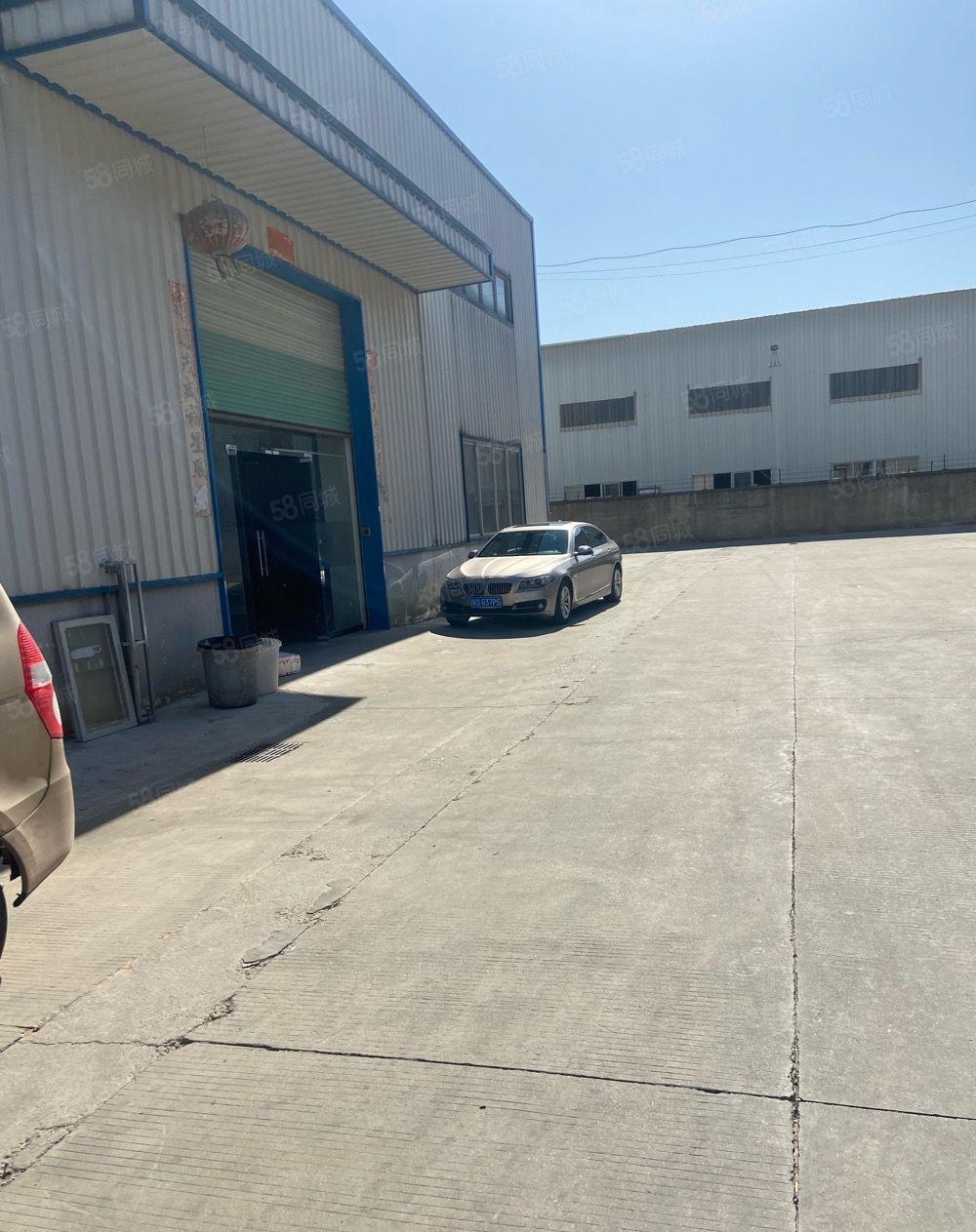 独院单层厂房.滴水8米4800平方.水电线路齐全.可办环评