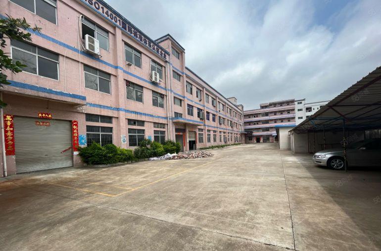 常平独院厂房出租6000平，格局方正适合电子五金塑胶家居