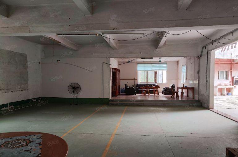 常平新出村委标准独院实际面积13块钱，价格便宜，空间很大。