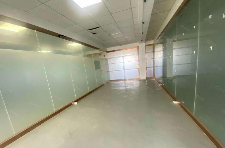 常平  楼上厂房出租  现成装修  适合电子电商五金组装包装