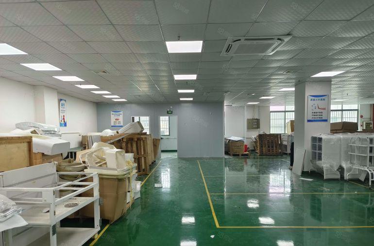 常平原房东 小独院3600平方厂房出租，形象超好，价格便宜