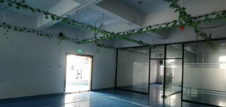 常平中心附近工业园低价厂房分租楼上一整层1500平带5吨电梯