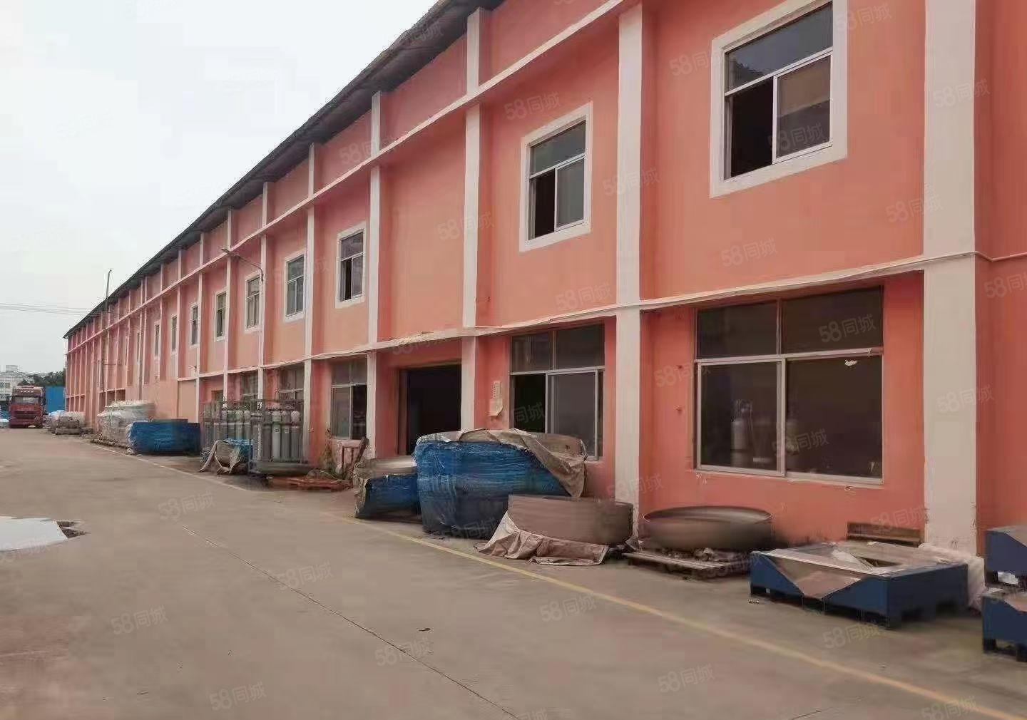 常平岗梓新出砖墙到顶厂房面积2300平方米，滴水12米带行车