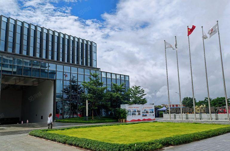 黄江靠大朗低价新出原房东带红本标准厂房出租22万平方大小分租