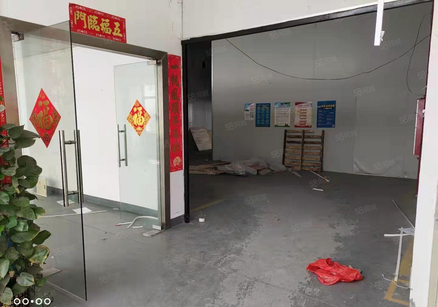 东莞重工业厂房 三吨货梯承重1.5吨高6米二楼三楼低价出租