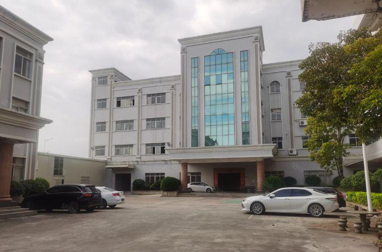 常平陈屋贝形象好空地大标准独院厂房分租一楼楼上各2000平方