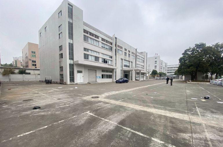 厂房出租 超漂亮独院  原房东 适合电子五金贸易组装制衣等等