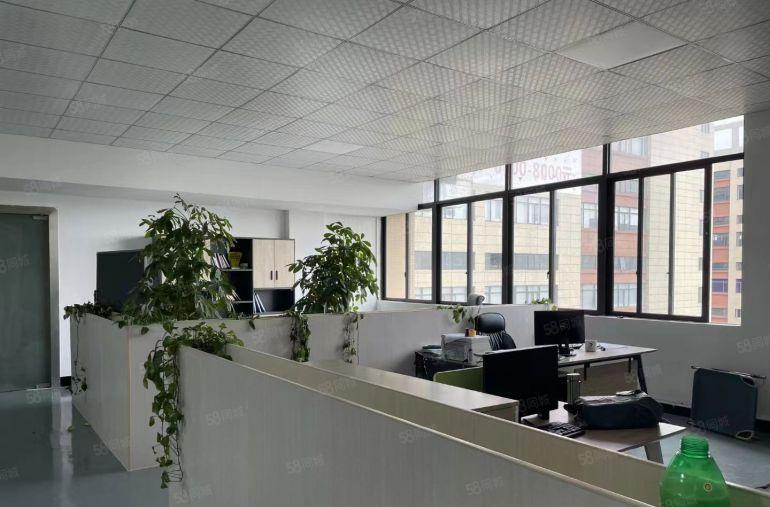 常平新出原房东厂房出租一楼6米高带现成行车及办公室