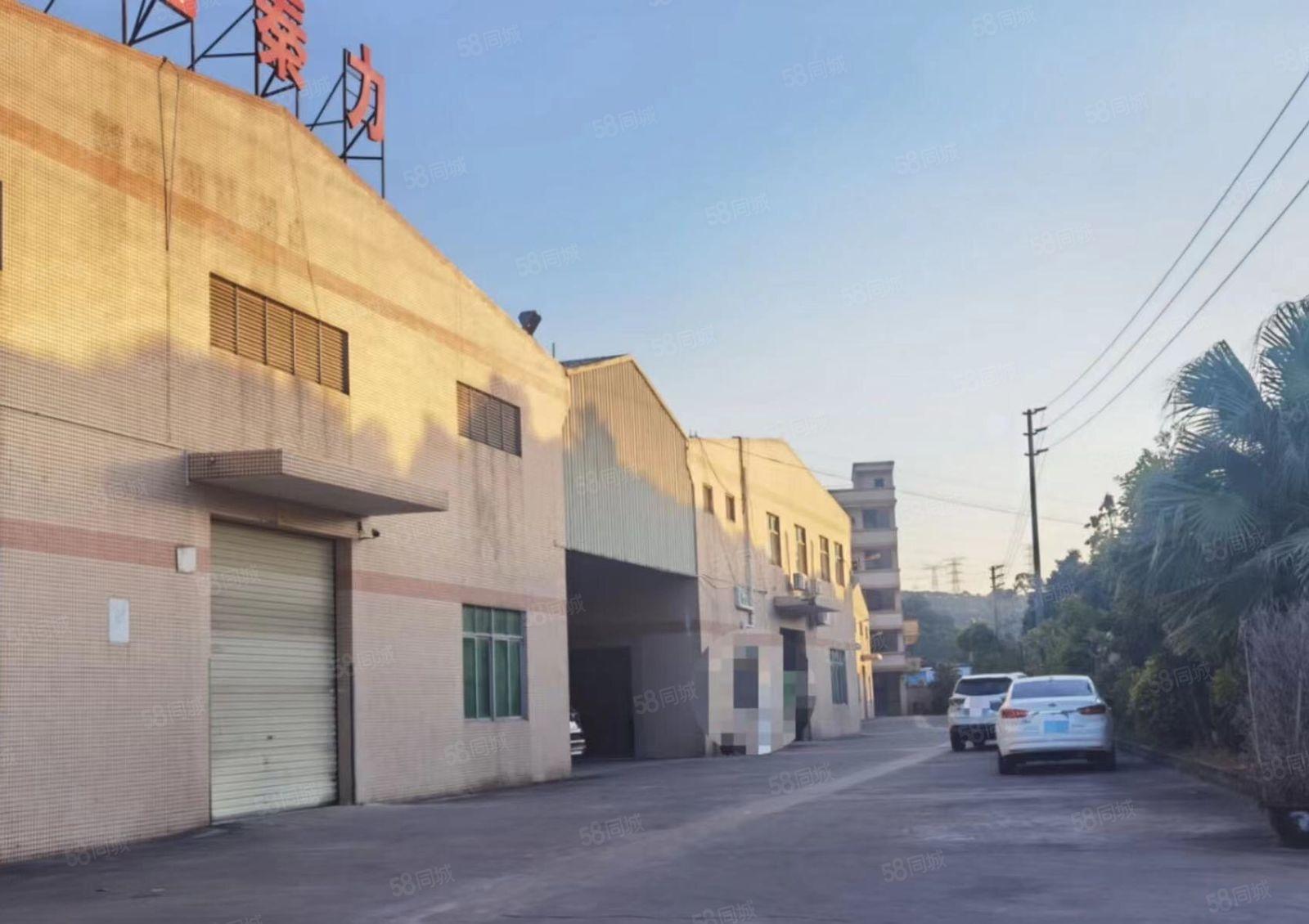 独院钢构厂房出租滴水8米12000平方，水电齐全适合各种行业