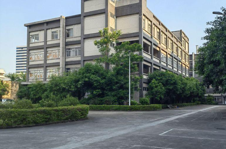 厚街下汴台资花园式独院厂房4层7600平自带豪华装修现成水电