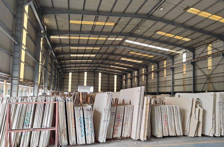 现成行车单一层钢构厂房 滴水8米 适合大理石 模具 压铸等等