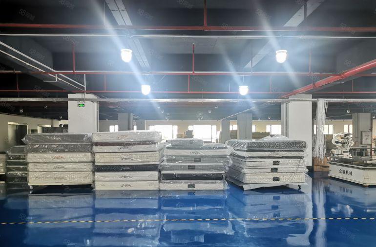 东莞厚街镇新厂房，现成精装修，带5吨货梯，租金便宜，性价比高