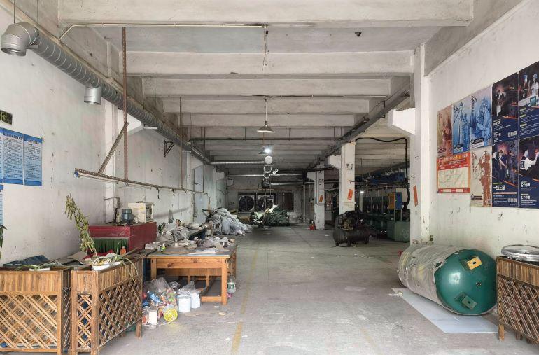 厚街涌口工业园标准厂房出租一楼1000平现成水电精装修办公室