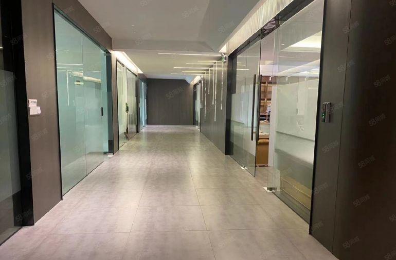 东莞厚街镇豪华展厅，办公室出租，带家私家电，水电齐全有货梯，