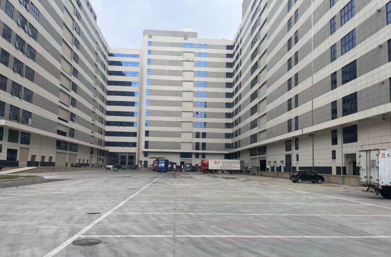 厚街全新重工业厂房出租 带卸货平台 一楼高8米 适合各行业