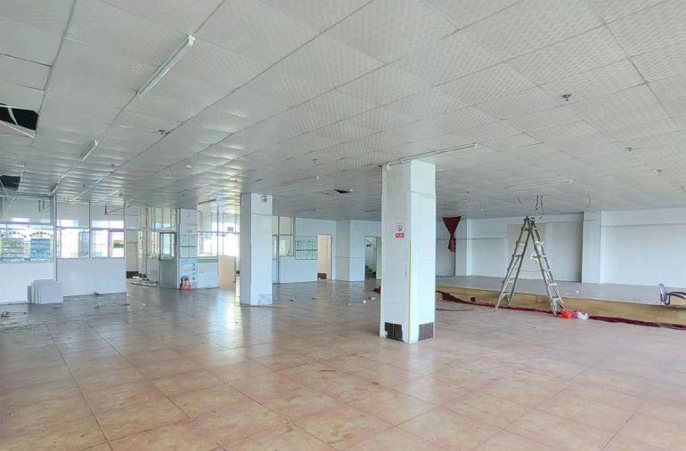 厚街厂房出租一楼厂房仓库7500平带宿舍办公原房东出租独院