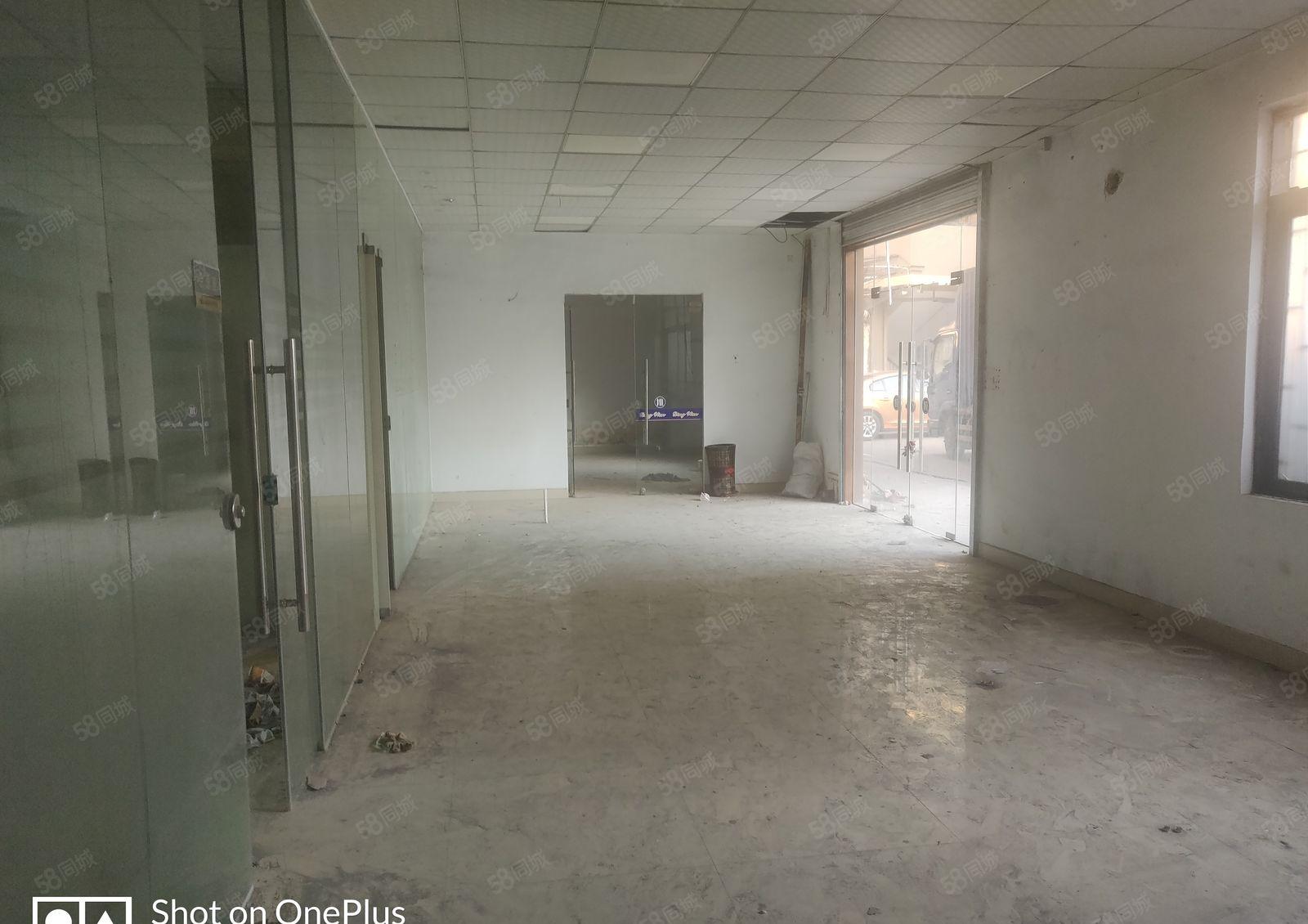 厚街新出特价厂房，园区大车位足，形象好，不限电，能进出大车