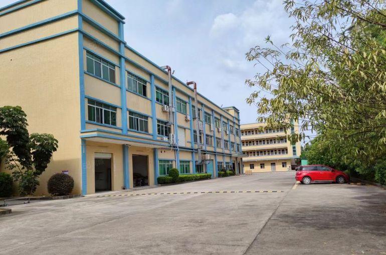 厚街溪头独院三层实际面积6000方厂房仓库可分租