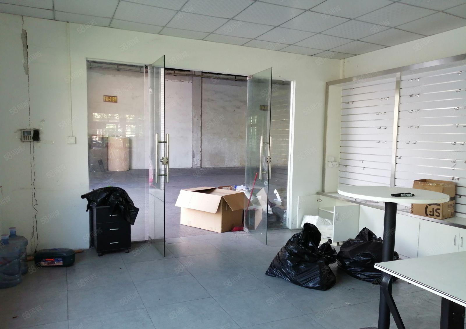 原房东单一层钢结构1300平方，水电齐全到车间，工业用地。