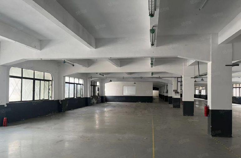 厚街溪头新出精装修标准一楼2200平现成水电厂房出租仓库出租