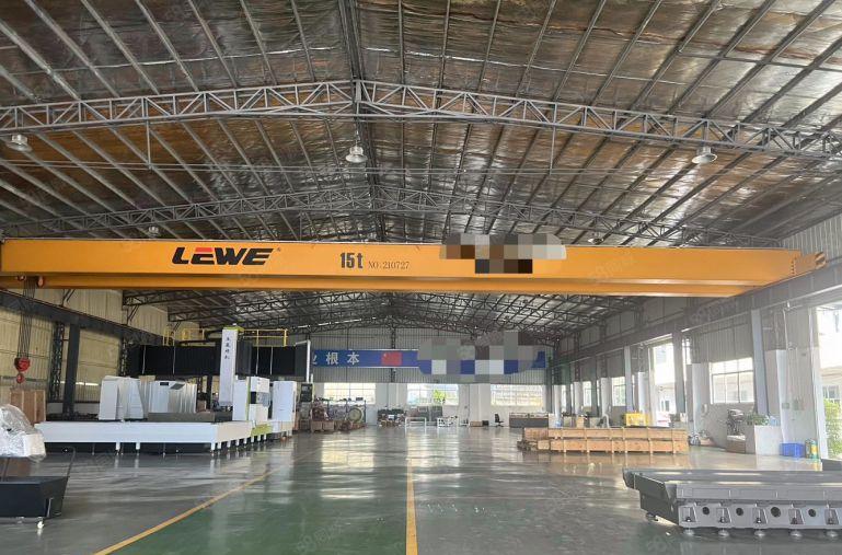 厚街陈屋单一层2000平滴水8米无柱子带10吨行车水电齐全