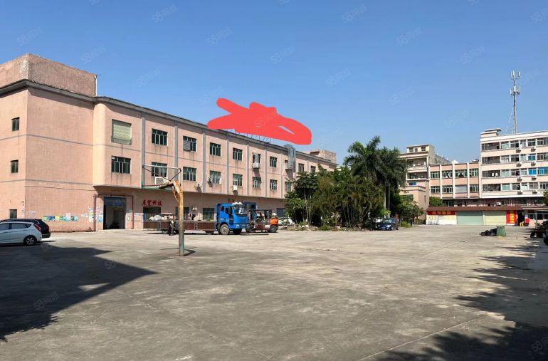 厚街下汴空出一楼1500平现成精装修水电齐全厂房出租仓库出租