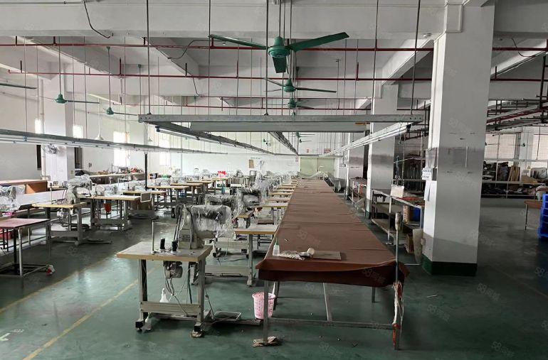 厚街新出花园式原房东厂房三楼1500平带现成办公室水电装修