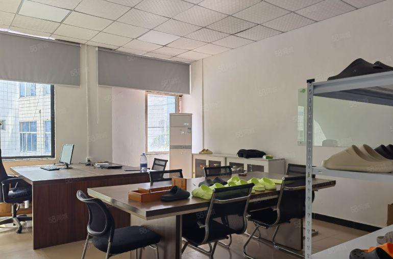 厚街三屯小学附近工业园精装办公水电厂房出租一二楼各1500平