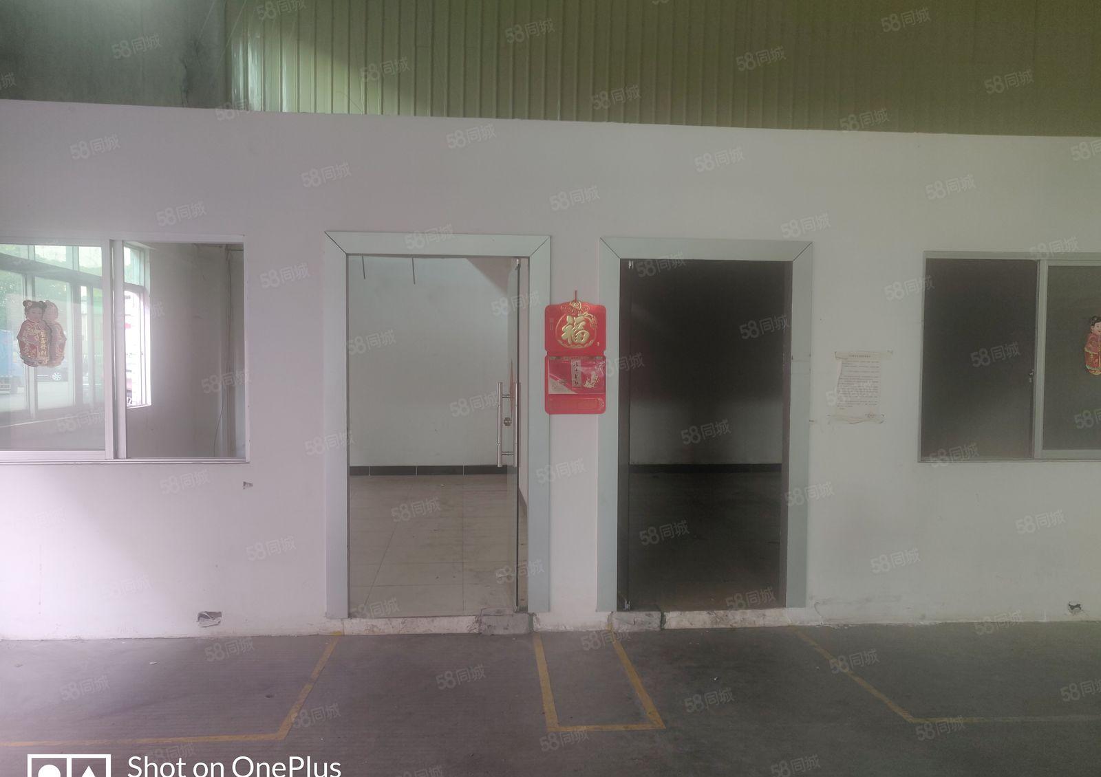 厚街新出单一层厂房，适合各行各业，无柱子，能进大车，空地大