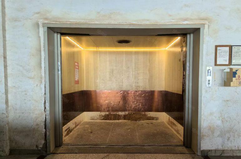 （厚街双岗带油坊家具厂房）原房东厂房出租水电费自己交