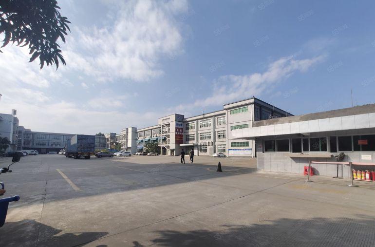 厚街 花园式楼上厂房出租 水电齐全 空地大 拖头可掉头