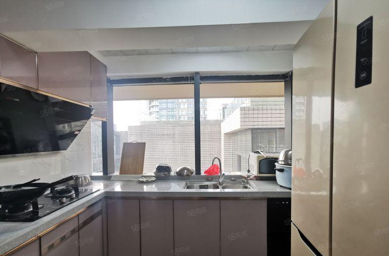 东莞厚街镇独栋花园式办公楼，带电梯豪华装修，原房东无公摊面积