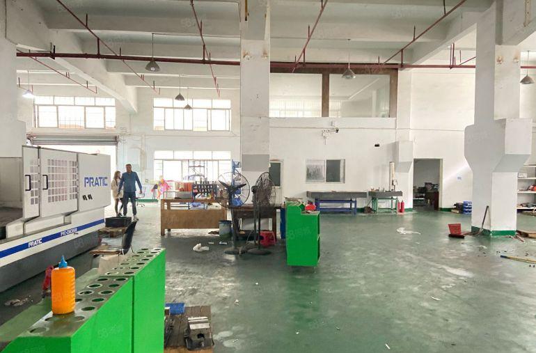 厚街新出原房东一楼1100平方低价出租高度6米带牛角现成水电