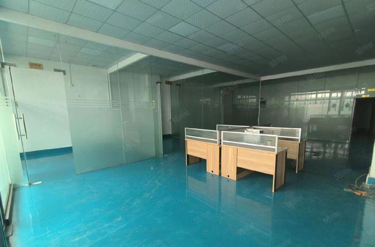 厚街工业园区一楼1000平方厂房出租采光好主路边上可分租