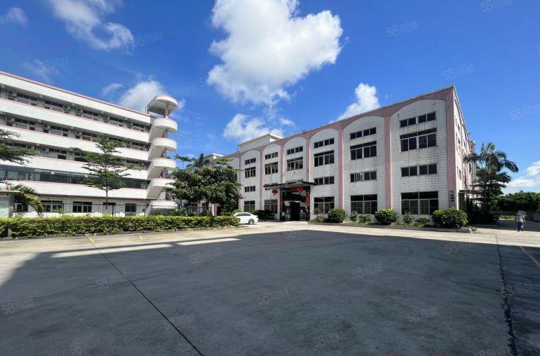 厚街靠近虎门一楼7米2300平方厂房出租，价格便宜，可分租