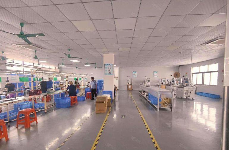 厚街厂房新空出楼上700平带装修齐全厂房出租仓库出租空地出租