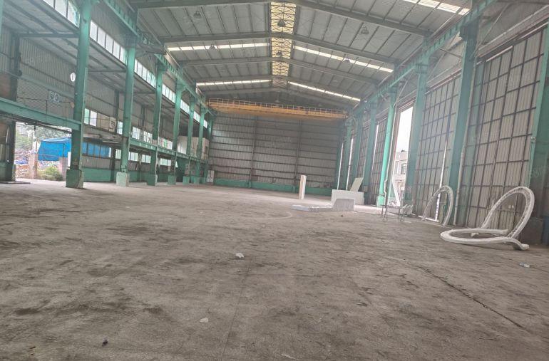 厚街镇重工业厂房2400平方高度13米带有5吨行车免费使用