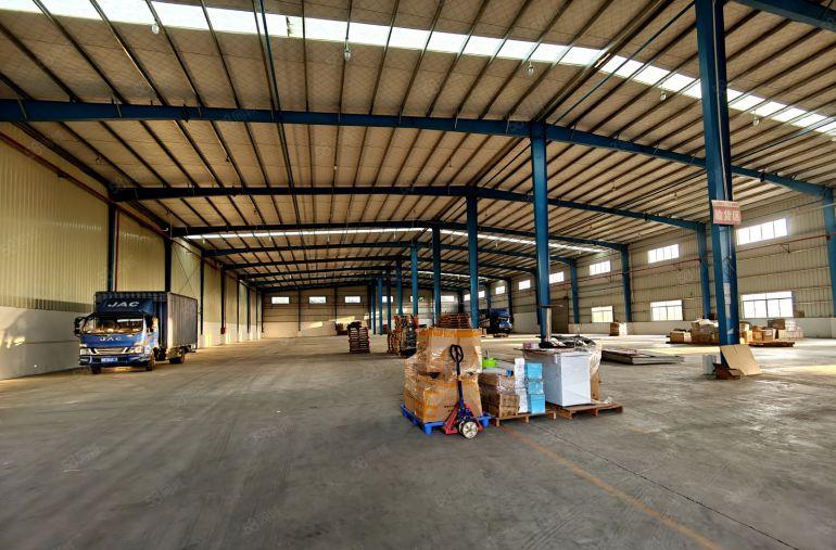 厚街镇10米高钢结构厂房高速路口附近 厂房可独院可分租